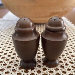 Elegant Brown Wooden Salt and Pepper Shakers